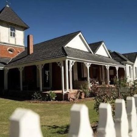 Ithaca 1896 Manor Hotel Busselton Exterior photo