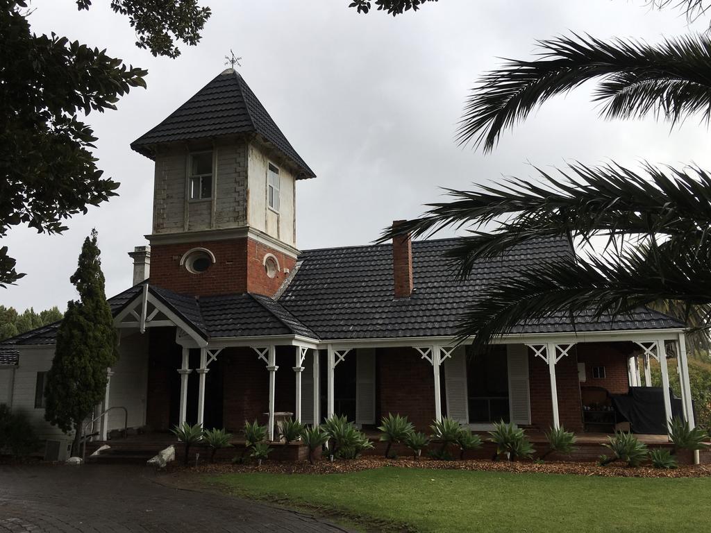 Ithaca 1896 Manor Hotel Busselton Exterior photo